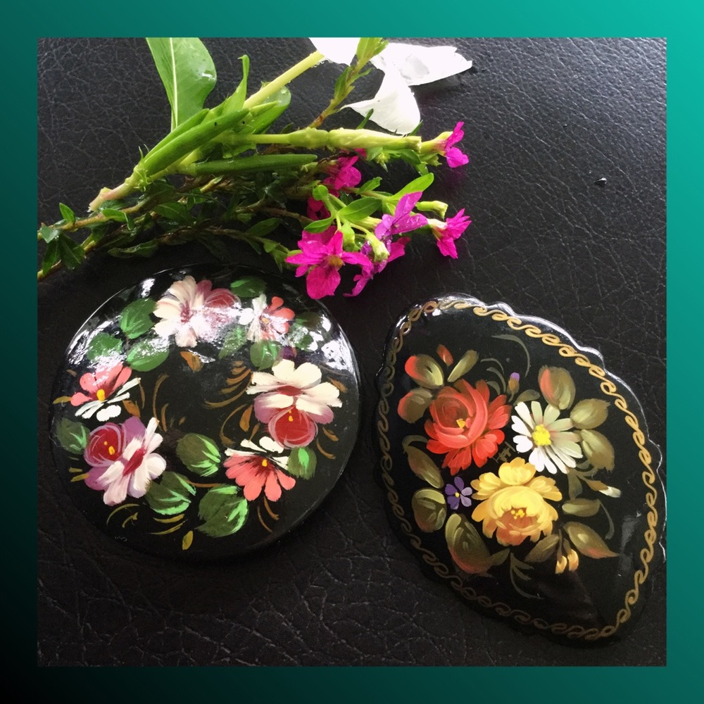Vintage Russian painted lacquered pin lot of 2